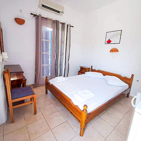 Sifneiko Arxontiko Hotel แฟรอส ห้อง รูปภาพ